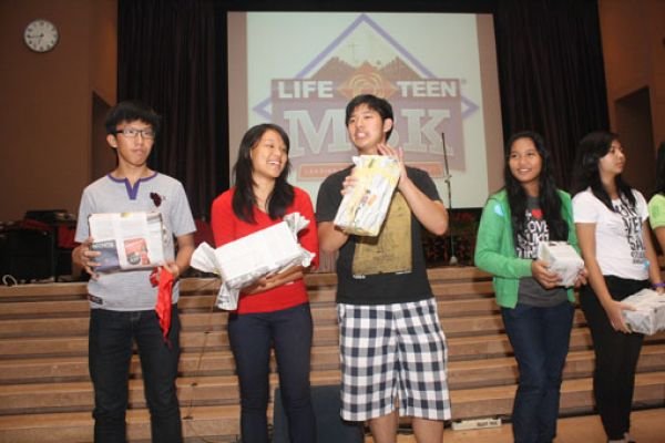 LifeTeen : Misa Remaja Dan Life Night (2)